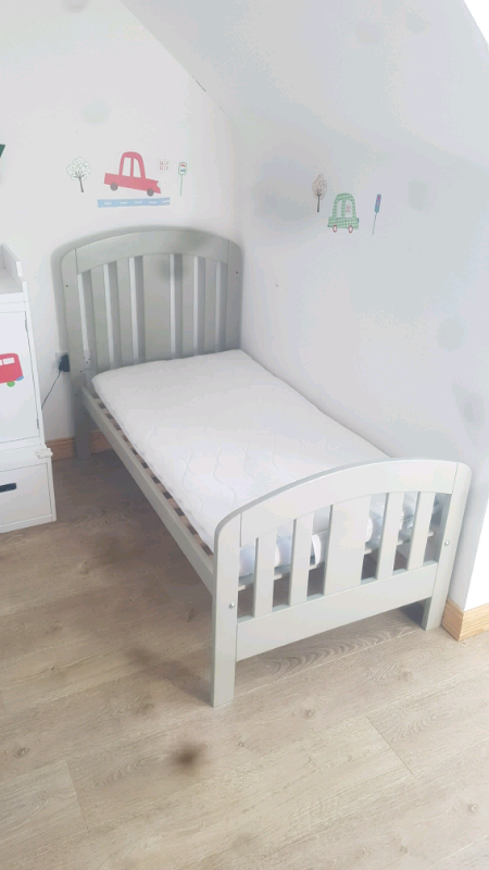 mamas and papas fern nursery set